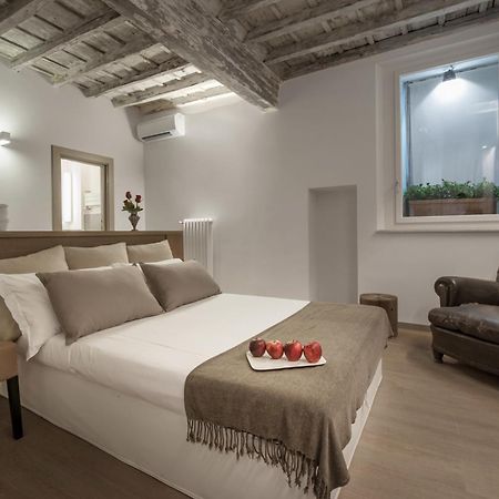 Raffaello Charmsuite Roma Esterno foto