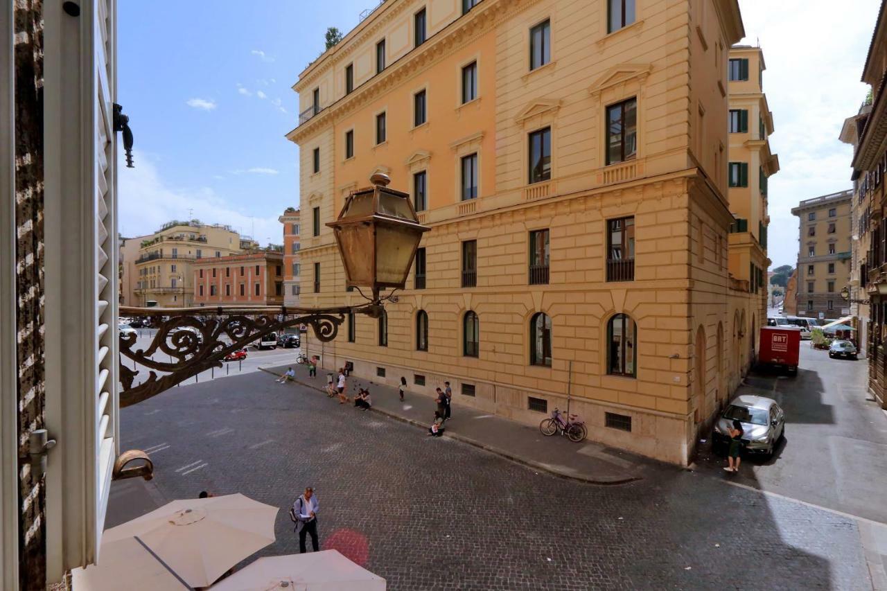Raffaello Charmsuite Roma Esterno foto